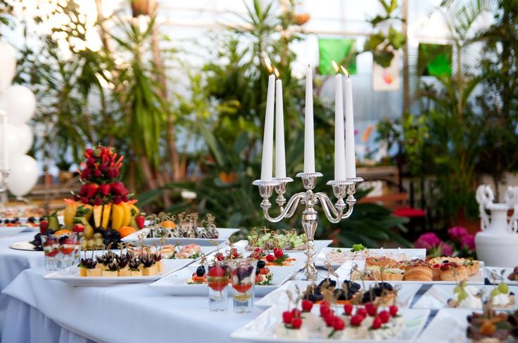 Comment organiser un buffet réussi pour votre événement avec un traiteur Maroc